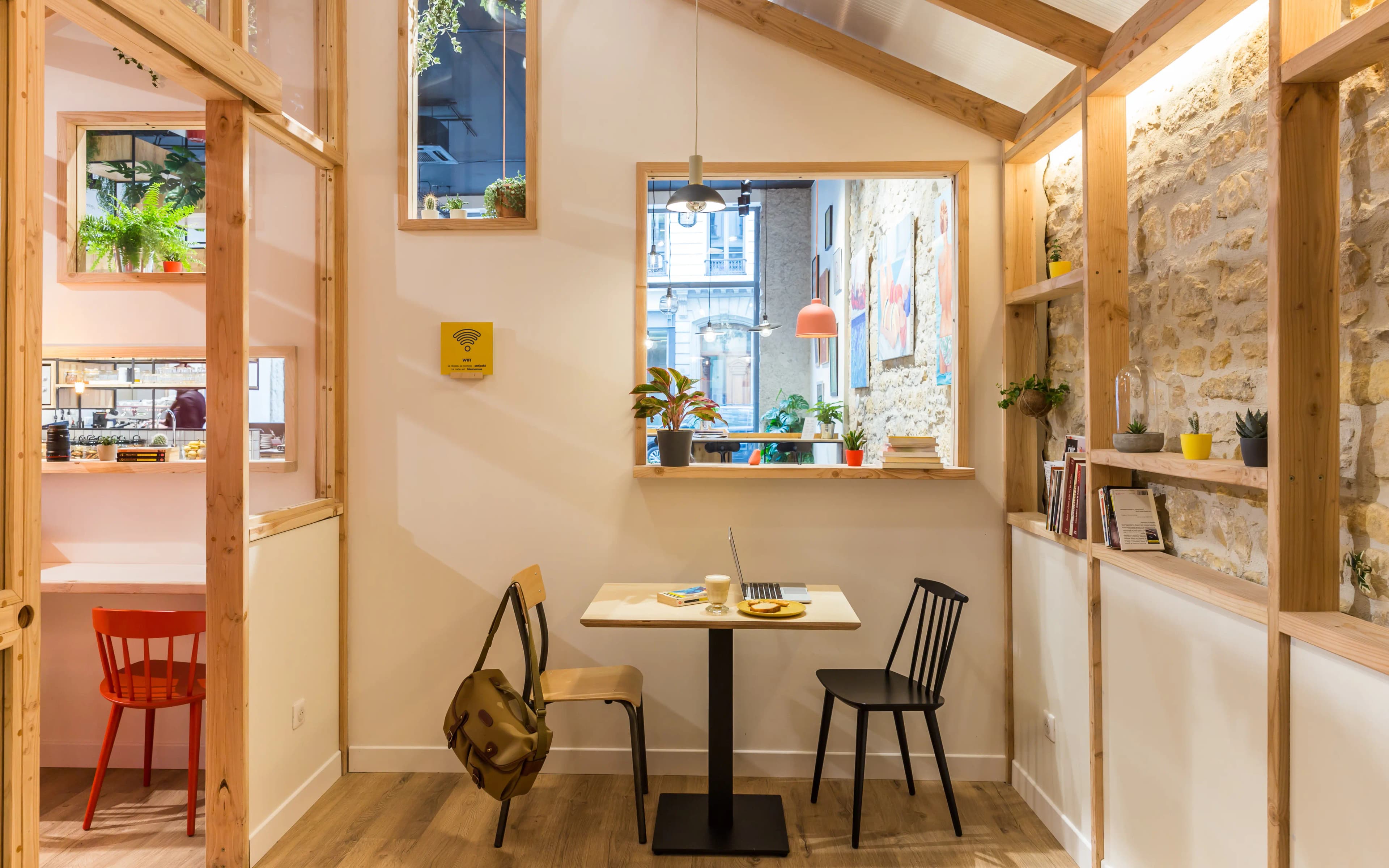 Espace de café-coworking Anticafé